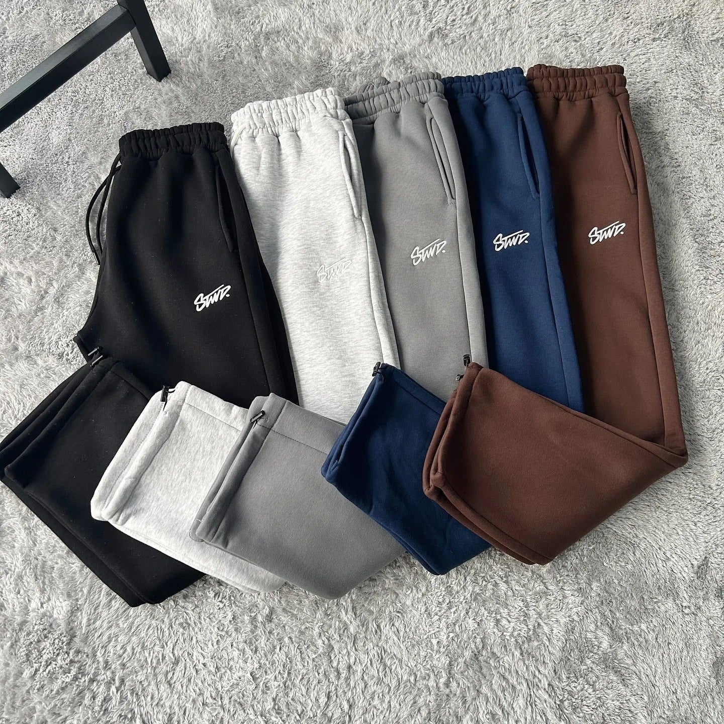 Men’s Retro Loose-Fit Straight-Leg Sweatpants