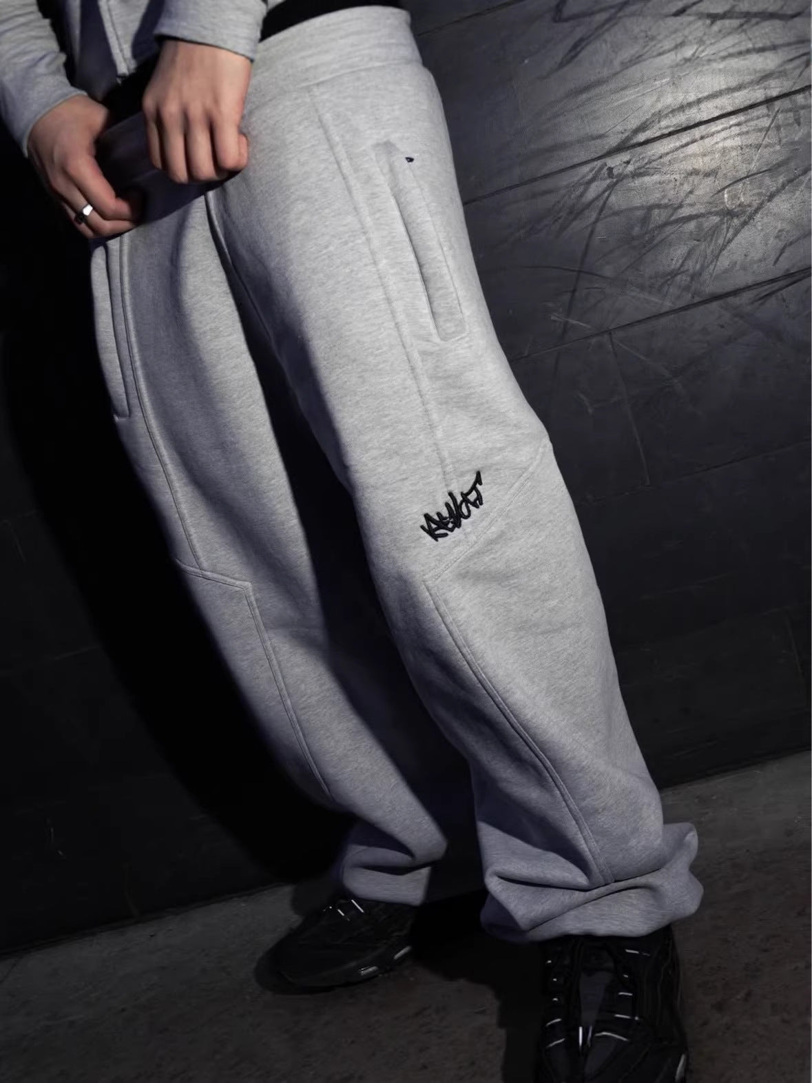Vanta Core Tracksuit Collection